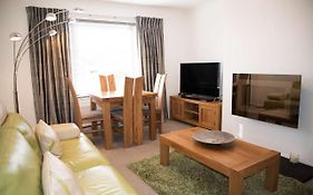 8 Glamaig Place